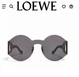 Picture of Loewe Sunglasses _SKUfw55564154fw